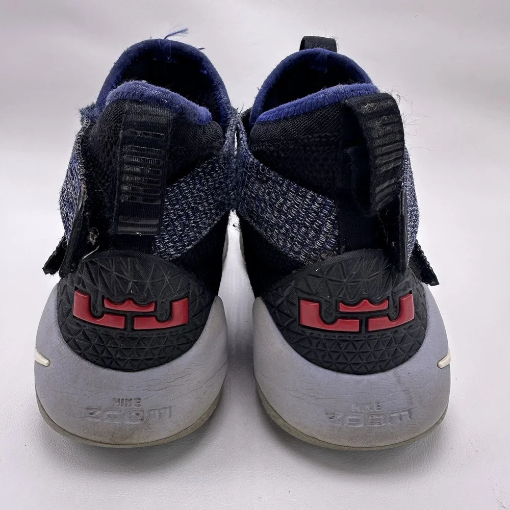 Nike Zoom Lebron Soldier XI 918369-005 Youth Basketball Sneakers Shoes Size 5.5Y